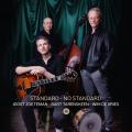 Joost Zoeteman, Bart Tarenskeen, Wim de Vries : Standard - No Standard.