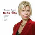 Lada Valesova joue Janacek, Haas, Martinu et Suk : uvres pour piano.